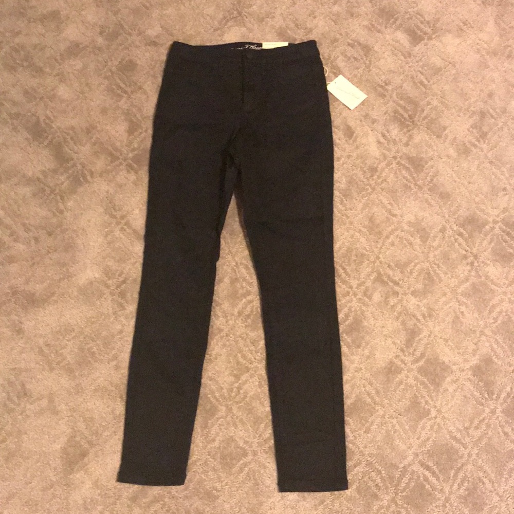 Black high rise pant